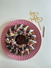 Load image into Gallery viewer, Ciambella allo yogurt ( full, 10 portions )