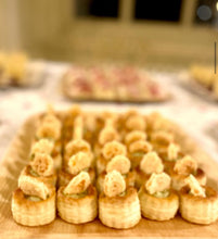 Load image into Gallery viewer, Custom catering with canape’ finger-food
