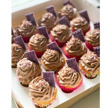 Load image into Gallery viewer, The Mega party pack with animation included x 30