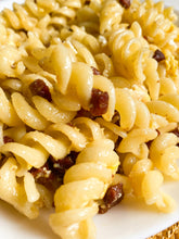 Load image into Gallery viewer, Carbonara pasta x 2 people
