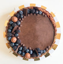 Load image into Gallery viewer, Soft chocolate cake with dark chocolate ganache and berries x10

