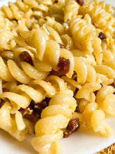 Load image into Gallery viewer, Carbonara pasta x 4 people