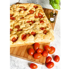 Load image into Gallery viewer, The ultimate picnic/aperitivo box for 8/10 people to share ( customizable)