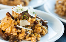 Load image into Gallery viewer, Autumn Menu Risotto Mushrooms for 4 people ( Vegetarian)