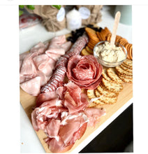 Load image into Gallery viewer, Aperitivo Grazing Board mixed for 8/10 people or more
