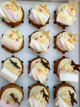 Load image into Gallery viewer, Kids Party cupcakes 16 pcs
